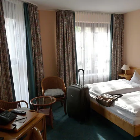 Hotel Garni Zum Eichwerder 3*